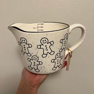 The Bake Shop Holiday Ceramic Gingerbread Man Measuring Cup ~ Brand New